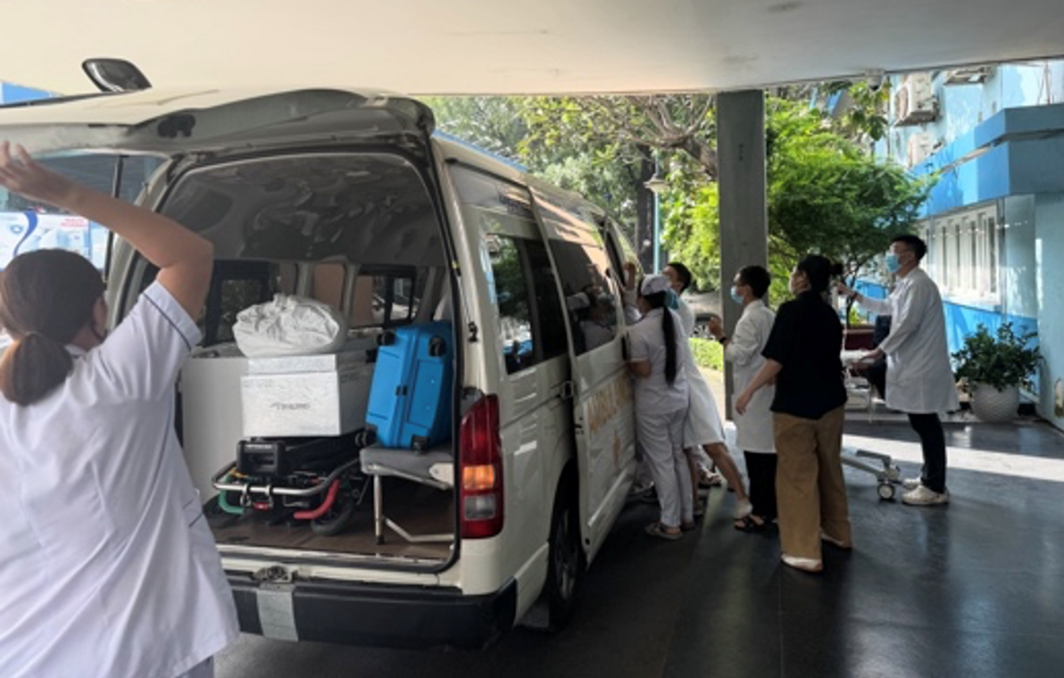 Người phụ nữ bị nhồi máu cơ tim huyết áp gằng 0 may mắn được cứu sống nhờ bác sĩ nhanh chóng làm việc này - Ảnh 1. Người phụ nữ bị nhồi máu cơ tim huyết áp gằng 0 may mắn được cứu sống nhờ bác sĩ nhanh chóng làm việc này - Ảnh 1.