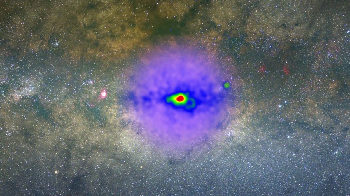 Tín hiệu lạ từ tâm thiên hà làm khoa học “đau đầu” 16 năm - Ảnh 1.