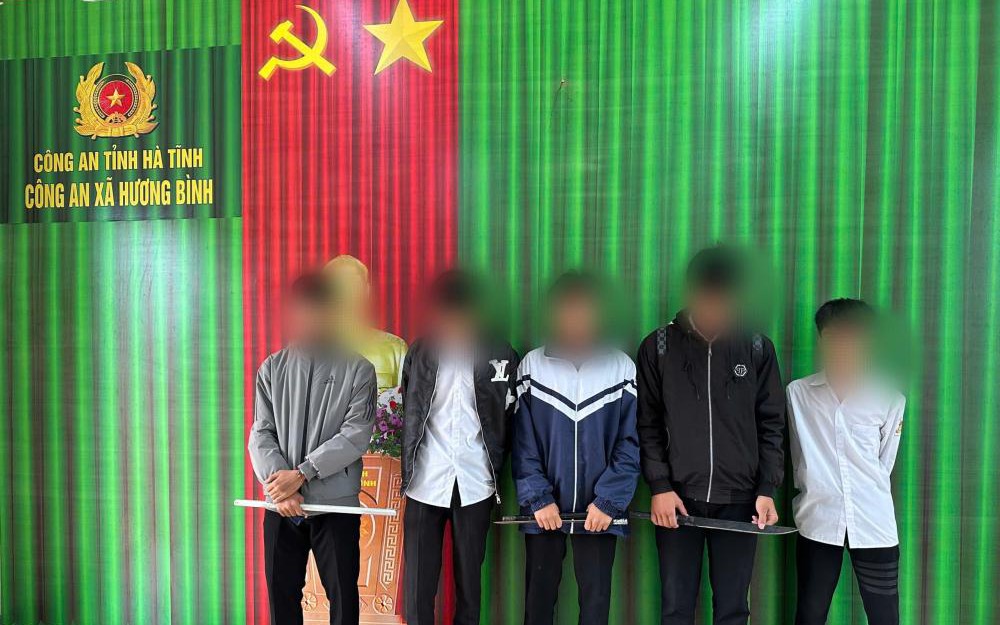 Ngăn chặn nhóm học sinh mang hung khí đi giải quyết mâu thuẫn