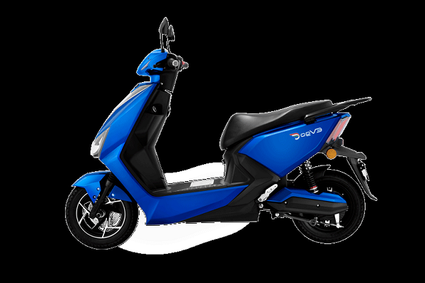 Xe máy điện giá 17 triệu đồng bán ở thị trường Việt trang bị hiện đại, pin khỏe, rẻ hơn Vision, xe số Wave Alpha - Ảnh 2.