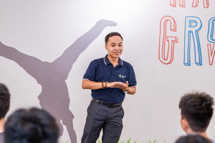 Cuộc sống hiện tại của Quán quân Olympia đầu tiên trường Ams - Ảnh 2.