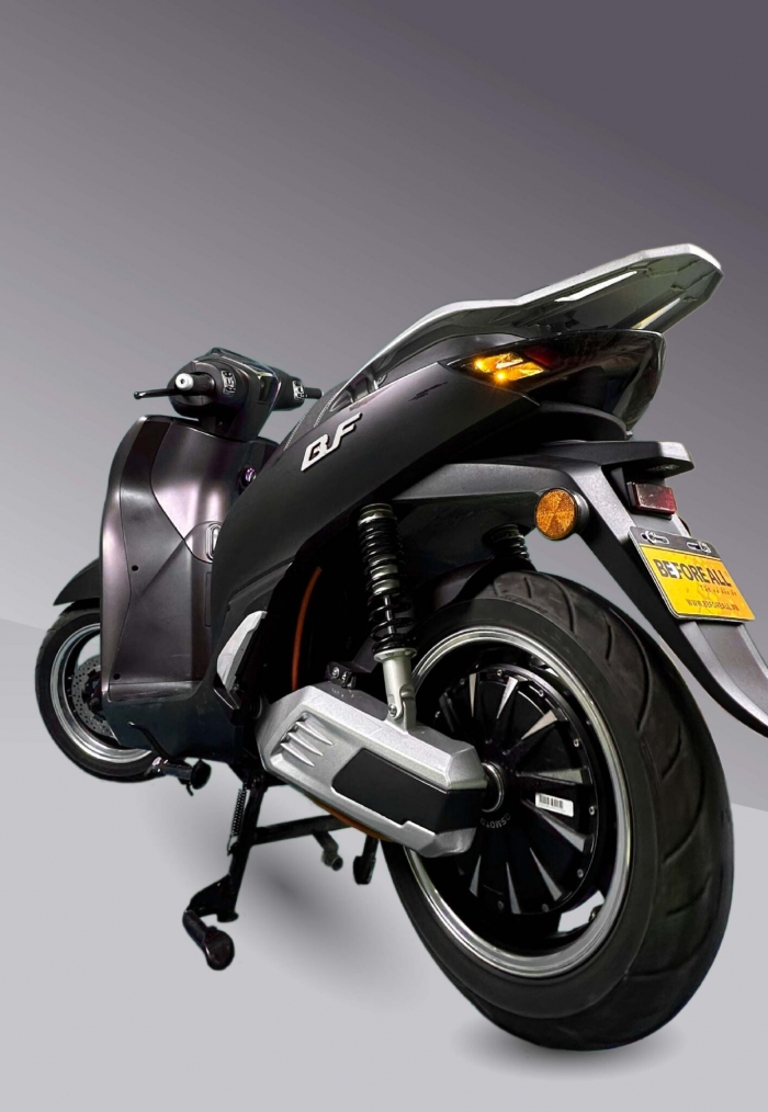 Xe máy điện giá 25 triệu đồng với thiết kế đẹp và tiện ích thông minh - Ảnh 4.