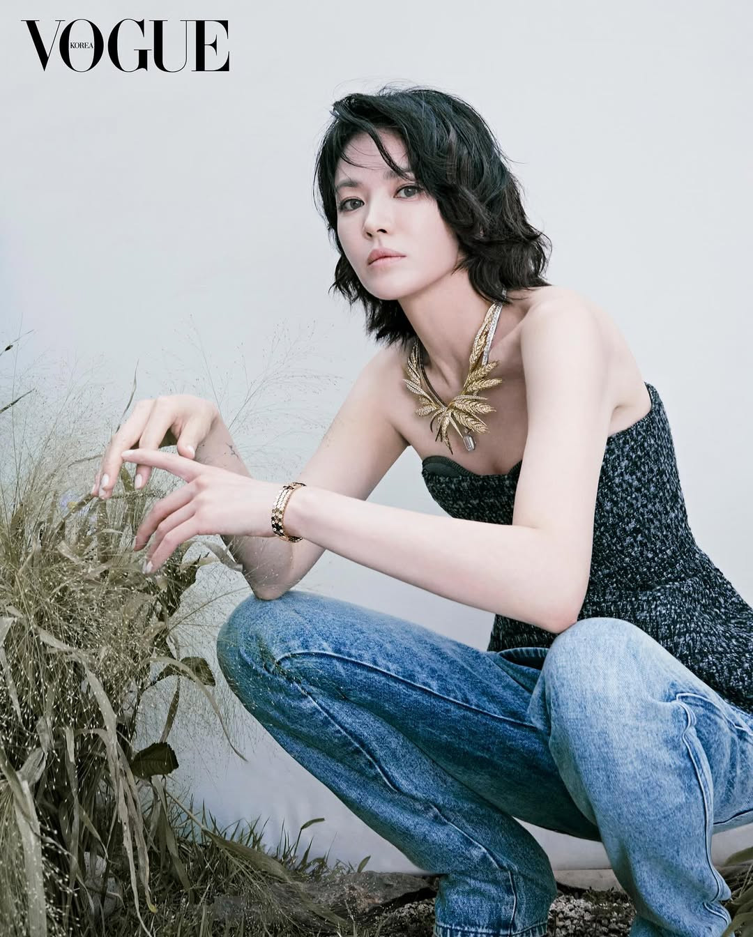 Song Hye Kyo khác lạ không nhận ra ở tuổi 44, gây sốt mạng xã hội vì quá đẹp - Ảnh 5.