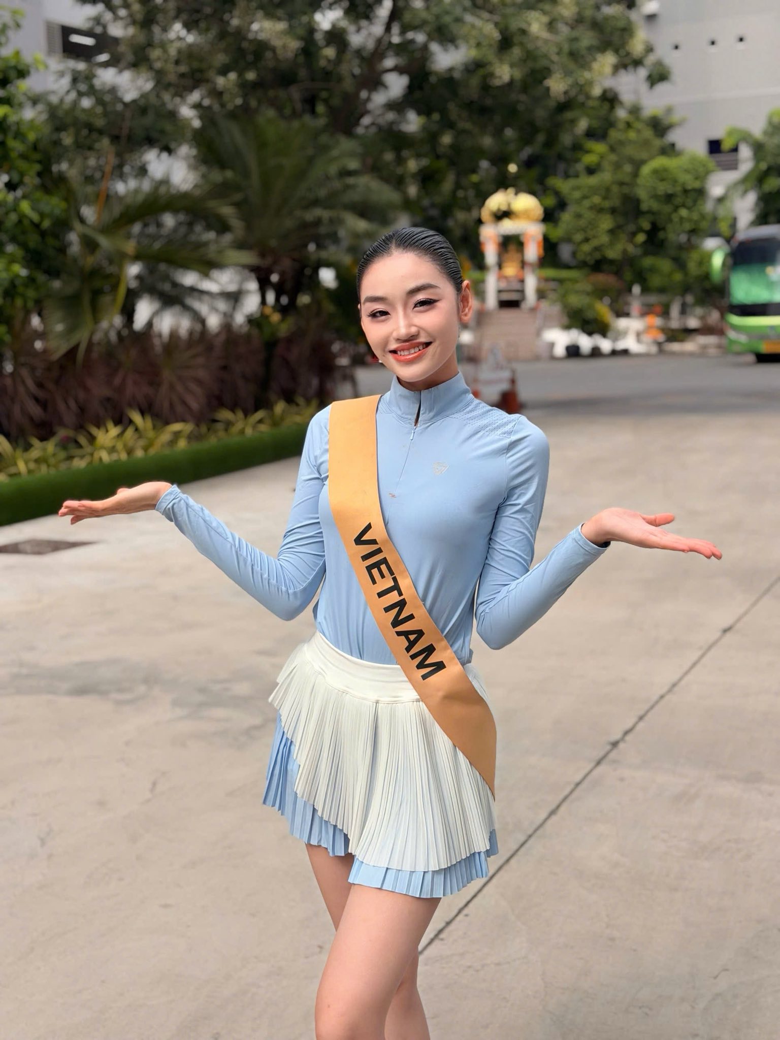 Hoa hậu Yến Nhi gây sốc với phát ngôn trong clip livestream tại Miss Grand International 2025 - Ảnh 3.