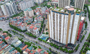 Giữa mùa mưa bão, môi giới đua nhau quảng cáo bán nhà 'không ngập lụt' - Ảnh 4. Giữa mùa mưa bão, môi giới đua nhau quảng cáo bán nhà 'không ngập lụt' - Ảnh 4.