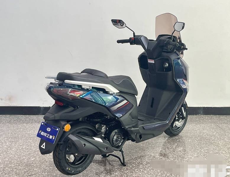 Xe ga 150cc giá 23,6 triệu đồng trang bị không thua kém Honda SH, rẻ hơn Vision, chỉ ngang xe số Wave Alpha khuấy đảo thị trường - Ảnh 5.