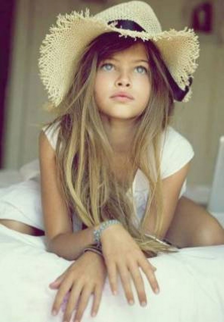 ‘Bé gái xinh đẹp nhất thế giới’ gây ngỡ ngàng với nhan sắc tuổi 24 - Ảnh 4.