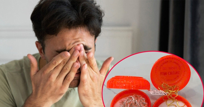Con rể mượn 3 cây vàng suốt 7 năm, ngày trả nói câu khiến bố vợ "buông đũa"