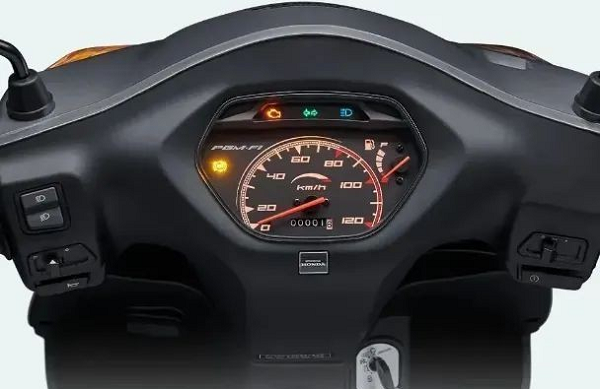 Xe ga 125cc giá 28 triệu đồng của Honda 100km chỉ tốn 1,9 lít xăng, có ABS thiết kế tựa Spacy, rẻ hơn hẳn Vision, chỉ như xe số Wave Alpha - Ảnh 4. Xe ga 125cc giá 28 triệu đồng của Honda 100km chỉ tốn 1,9 lít xăng, có ABS thiết kế tựa Spacy, rẻ hơn hẳn Vision, chỉ như xe số Wave Alpha - Ảnh 4.