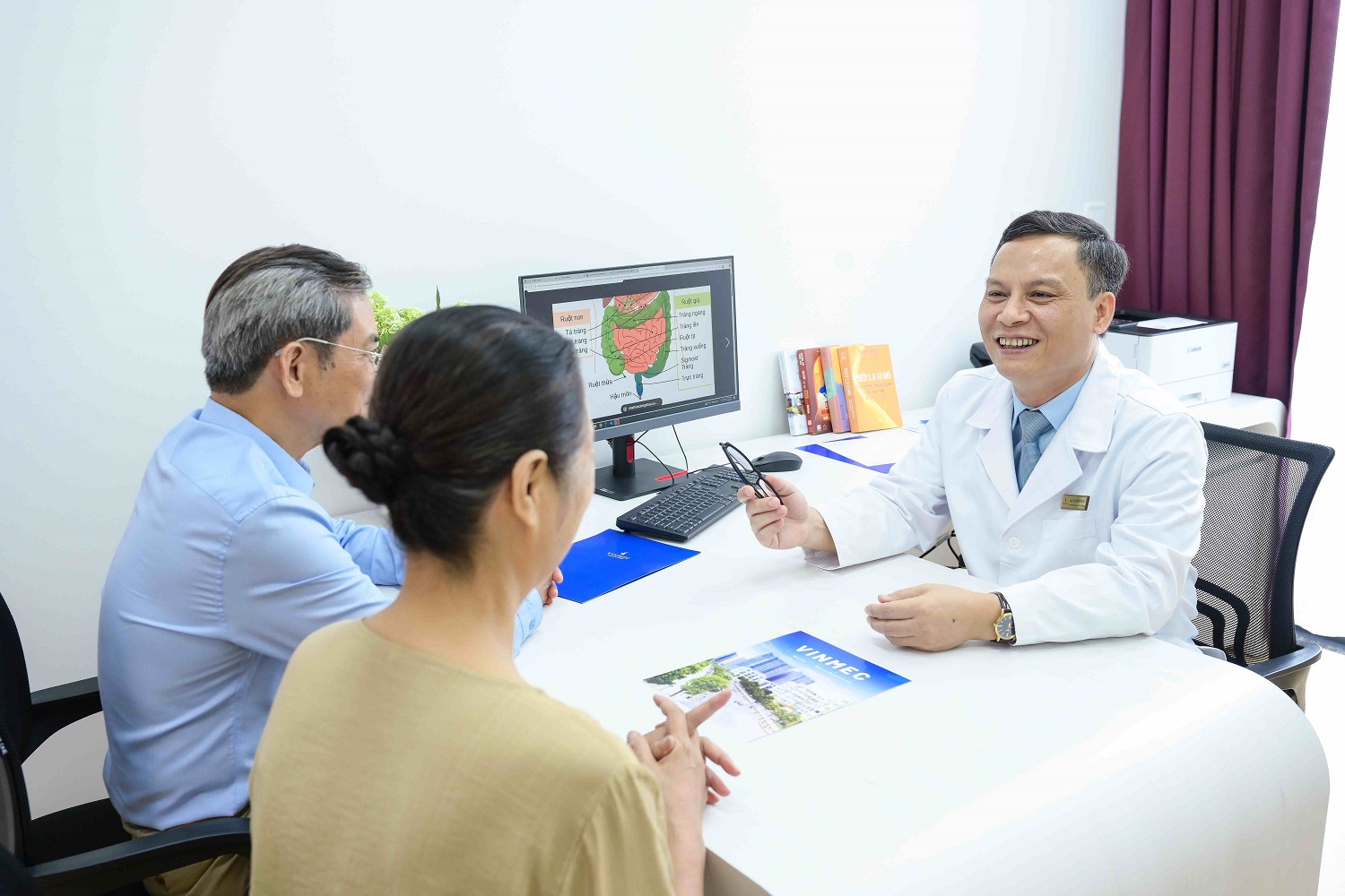 Vinmec cứu sống người đàn ông dân tộc Dao bị vỡ tạng, cận kề cửa tử - Ảnh 2.