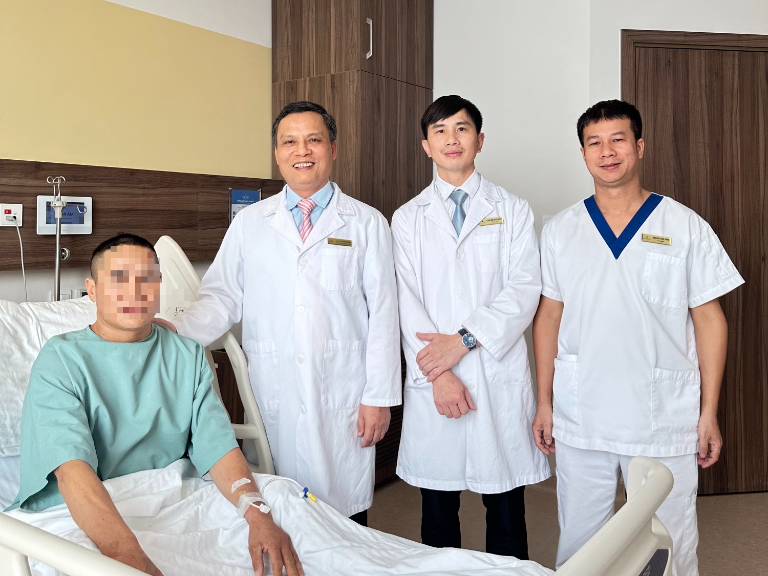 Vinmec cứu sống người đàn ông dân tộc Dao bị vỡ tạng, cận kề cửa tử - Ảnh 1.