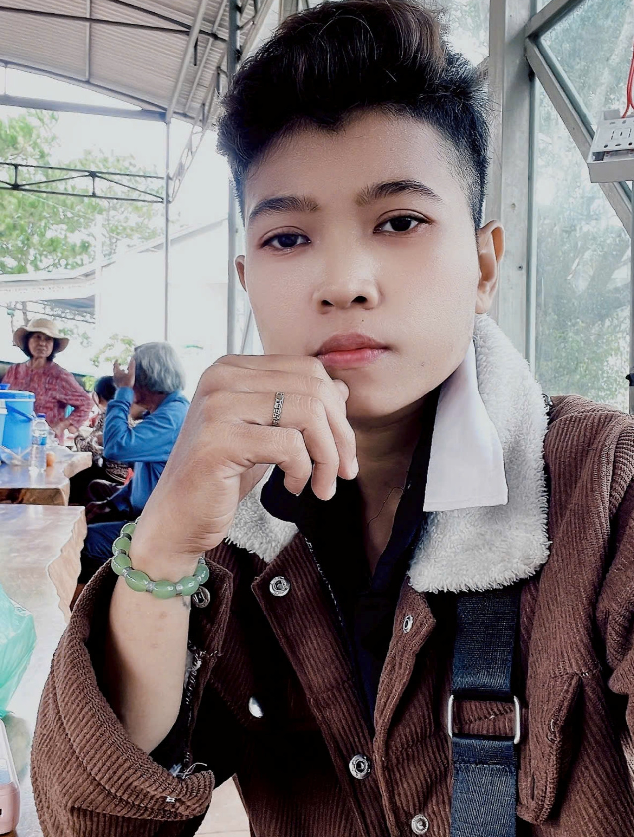 Bố 74 tuổi ở TPHCM tìm mẹ ruột người Mỹ cho con gái, lý do gây xúc động - Ảnh 6.