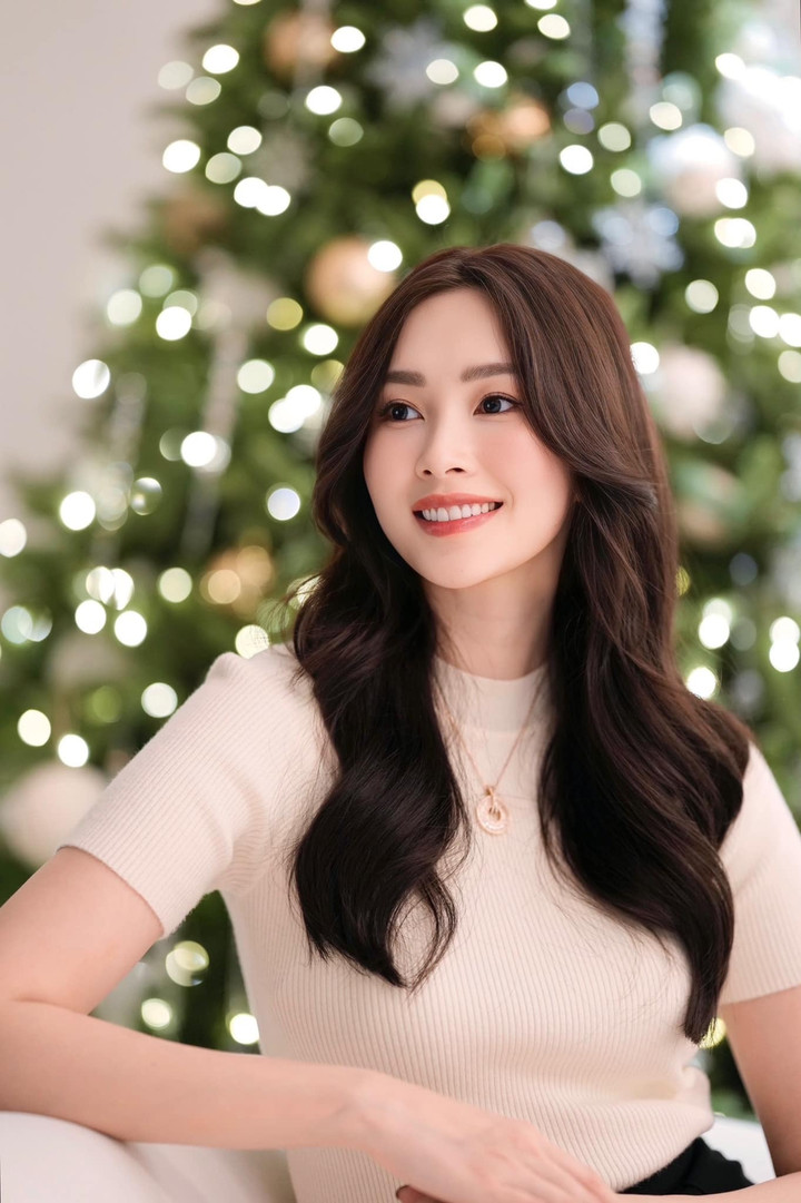 Hoa hậu Việt Nam đầu tiên trở thành dâu hào môn giờ ra sao? - Ảnh 5.