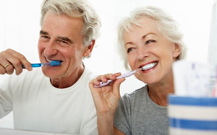 5 thói quen 'lười biếng' giúp sống thọ sau tuổi 60 - Ảnh 1.