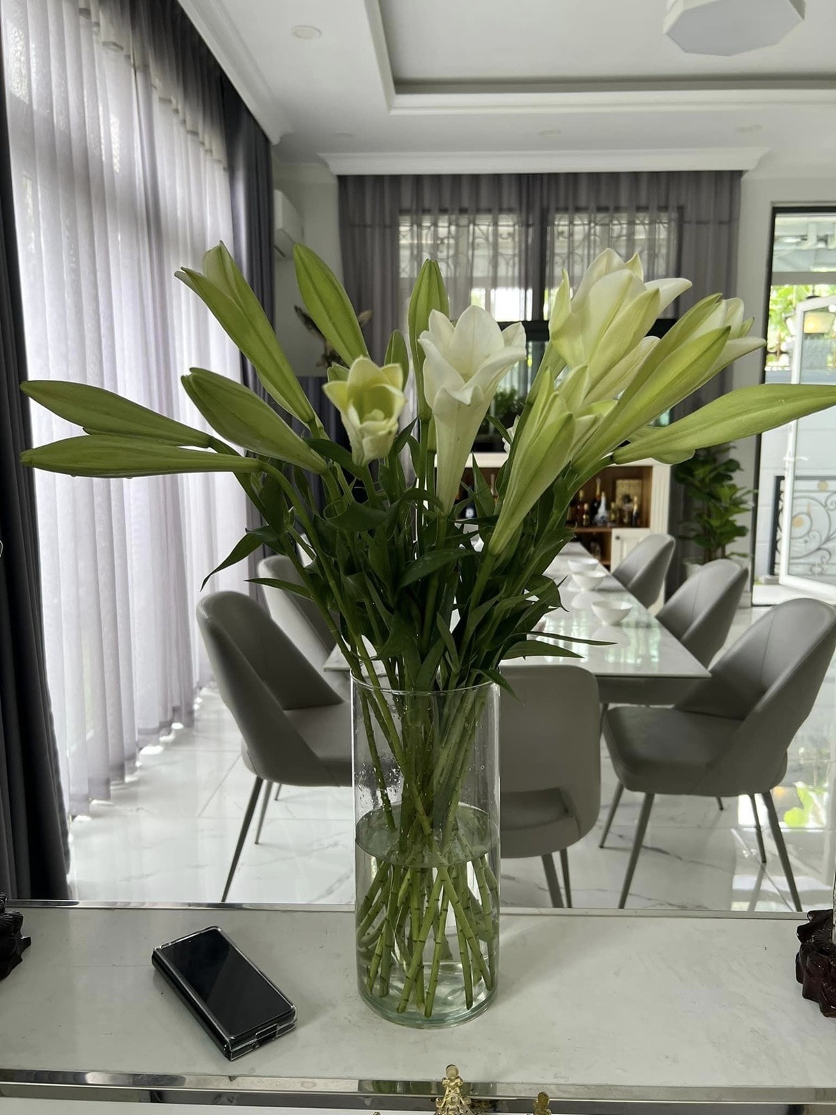 Cẩm Ly sống cực chill trong biệt thự tiền tỷ sau biến cố bệnh tật - Ảnh 7. Cẩm Ly sống cực chill trong biệt thự tiền tỷ sau biến cố bệnh tật - Ảnh 7.