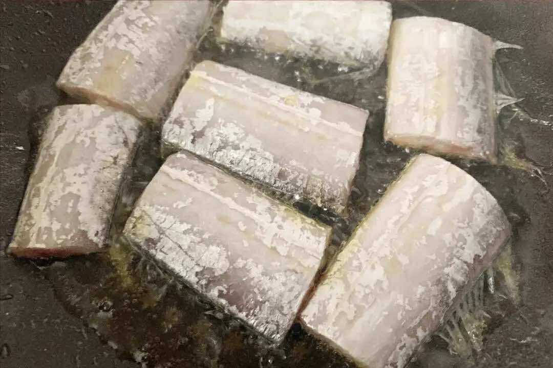 Người sành ăn sẽ ưu ái chọn 5 loại cá này vào mùa đông: Hương vị béo ngậy và ngon miệng lại rất dễ chế biến - Ảnh 6.