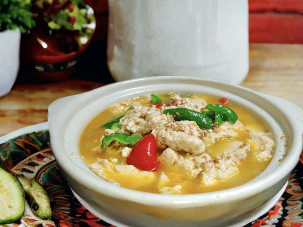 Món ăn này nhanh gọn, cực kỳ hợp ăn trong bữa cơm mùa đông: Chỉ cần đun nhỏ lửa 15 phút mà thơm mềm tuyệt hảo - Ảnh 7.