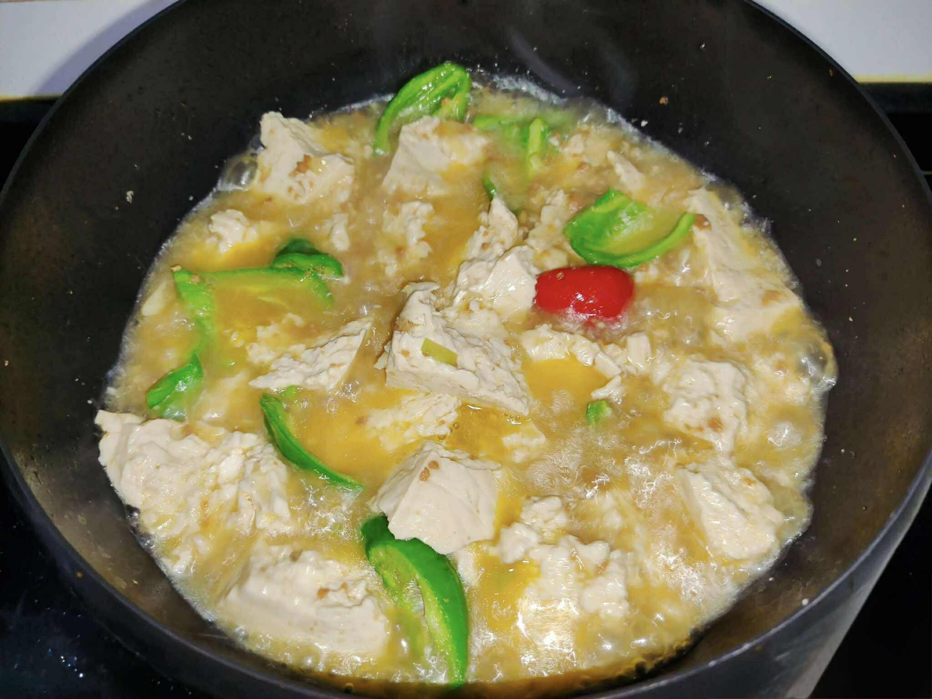 Món ăn này nhanh gọn, cực kỳ hợp ăn trong bữa cơm mùa đông: Chỉ cần đun nhỏ lửa 15 phút mà thơm mềm tuyệt hảo - Ảnh 5.