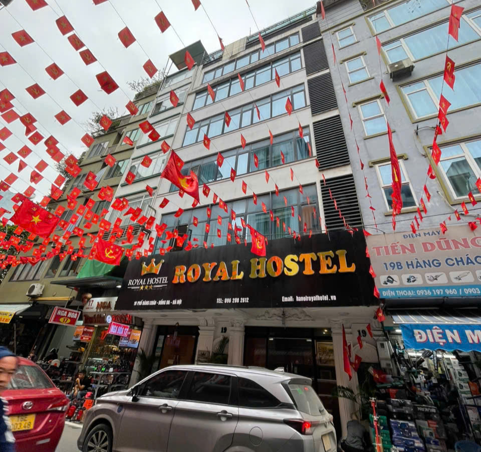 Khách sạn Royal Hostel ở Hà Nội và bài học bảo vệ người tiêu dùng đắt giá - Ảnh 2.