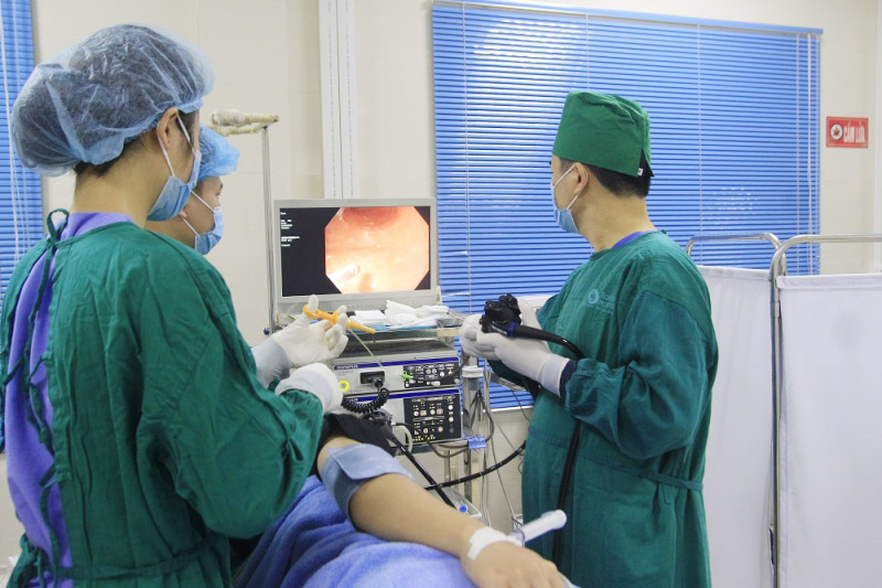 Ăn yến chưng táo đỏ, người phụ nữ 52 tuổi ở Quảng Ninh nhập viện gấp vì bất cẩn - Ảnh 2. Ăn yến chưng táo đỏ, người phụ nữ 52 tuổi ở Quảng Ninh nhập viện gấp vì bất cẩn - Ảnh 2.