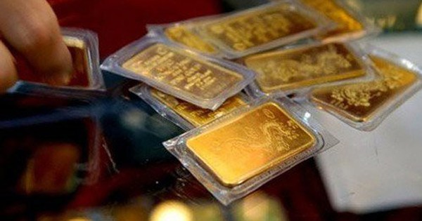 Tin sáng 15/11: Miền Bắc sắp đón không khí lạnh cực mạnh, chuyển mưa rét; Bị thao túng tâm lý, nam thanh niên mang gần 30 cây vàng đi bán