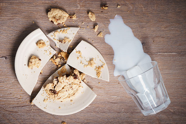 Vỡ chén là điềm gì? - Ảnh 1. Vỡ chén là điềm gì? - Ảnh 1.