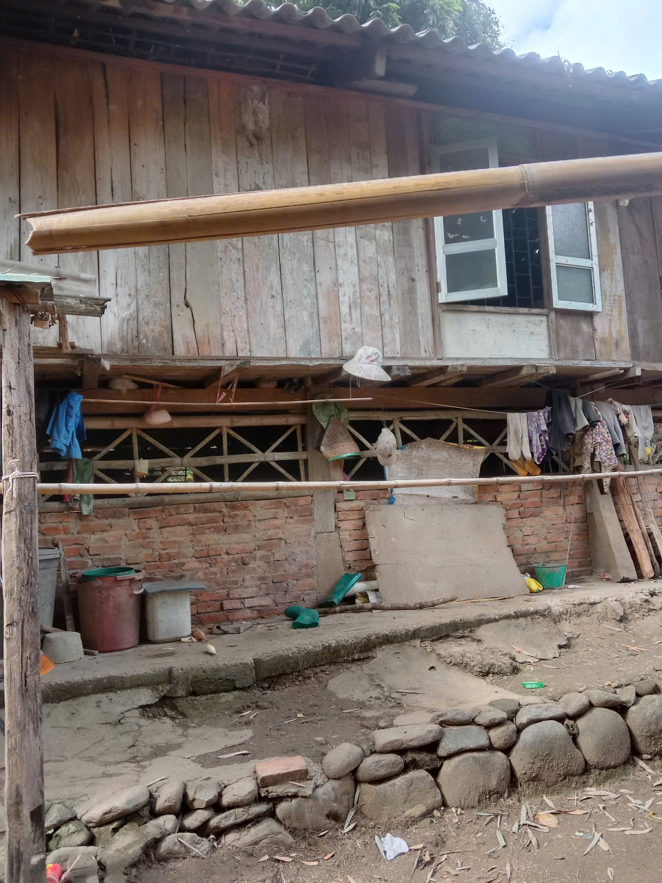 MS 1046: Xót xa hoàn cảnh của người đàn ông dân tộc Thái nằm liệt sau tai nạn cần sự trợ giúp - Ảnh 4.