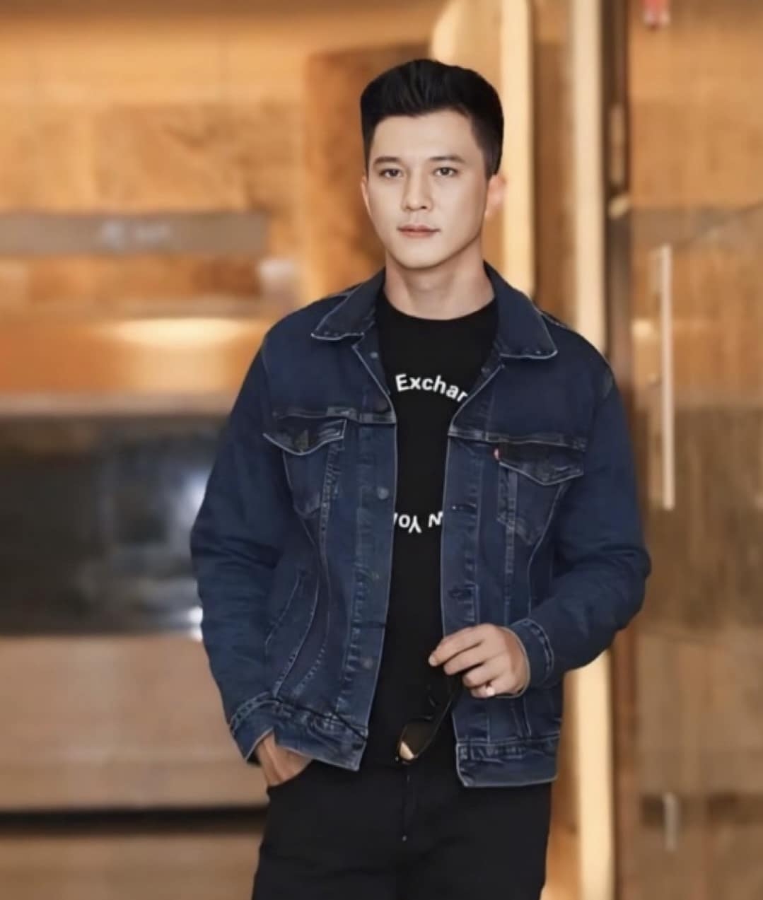 Hà Việt Dũng: &quot;Vợ nói tôi nên hạn chế đóng cảnh tình cảm&quot; - Ảnh 3.