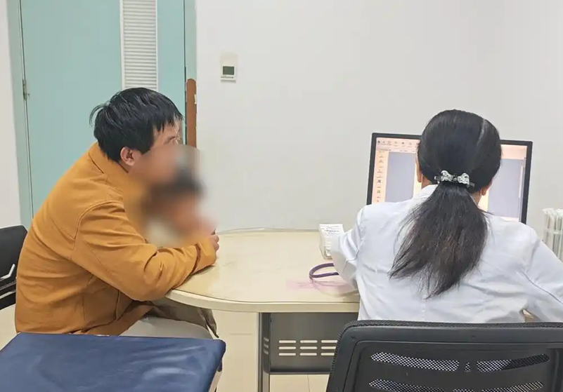 Bé trai 3 tuổi tử vong chỉ sau 1 ngày mắc cúm A, bác sĩ cảnh báo có dấu hiệu này cần đi khám ngay- Ảnh 1.