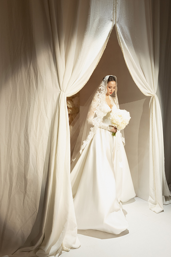 Đám cưới Á hậu Đặng Hoàng Tâm Như và chồng doanh nhân hơn - Ảnh 12. Đám cưới Á hậu Đặng Hoàng Tâm Như và chồng doanh nhân hơn - Ảnh 12.