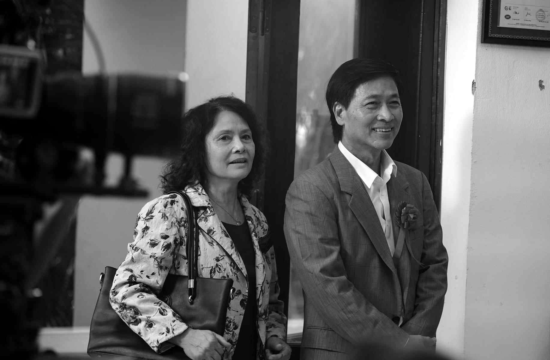 Diễn viên Quốc Tuấn cuộc đời đẫm nước mắt, tuổi U70 vẫn đồng hành bên con trai mắc bệnh hiếm gặp - Ảnh 7. Diễn viên Quốc Tuấn cuộc đời đẫm nước mắt, tuổi U70 vẫn đồng hành bên con trai mắc bệnh hiếm gặp - Ảnh 7.