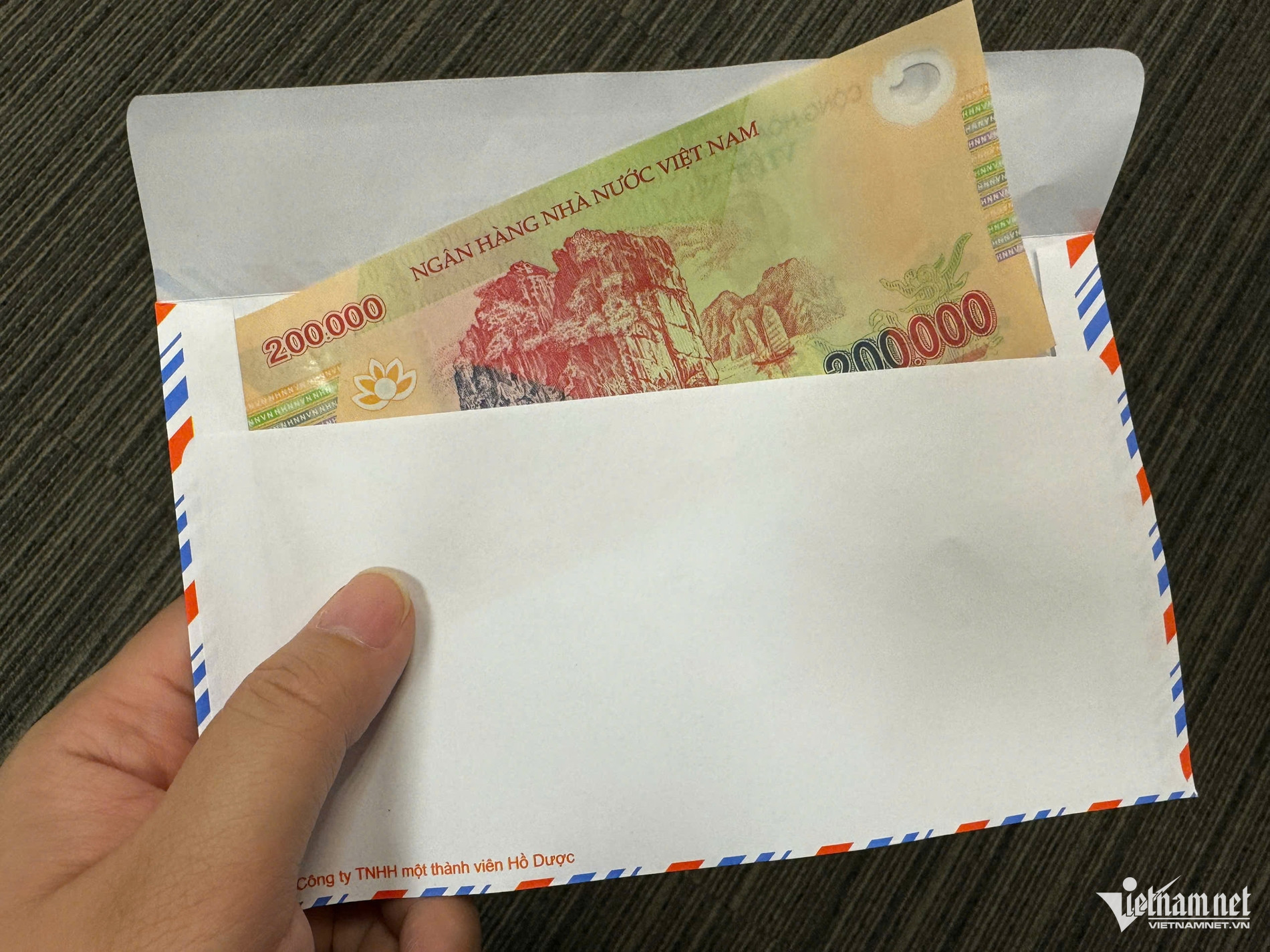 Cầm 200 nghìn đi đám giỗ, thông gia nghèo bất ngờ khi gia chủ trả lại phong bì - Ảnh 2.