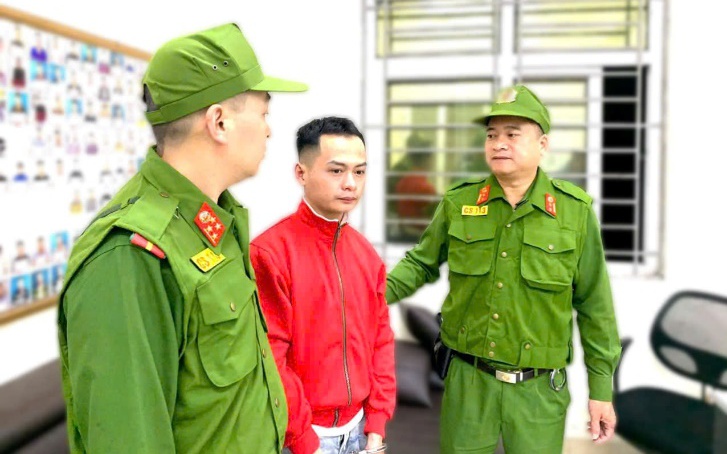 Hà Nội: Đối tượng truy nã bị bắt giữ tại sân bay quốc tế Nội Bài