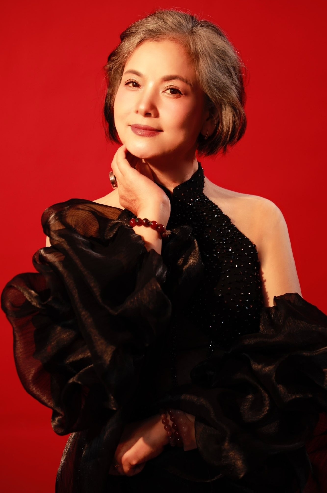 NSND Thu Quế tiết lộ chuyện thi Hoa hậu và cuộc sống thập niên 80 - Ảnh 2.