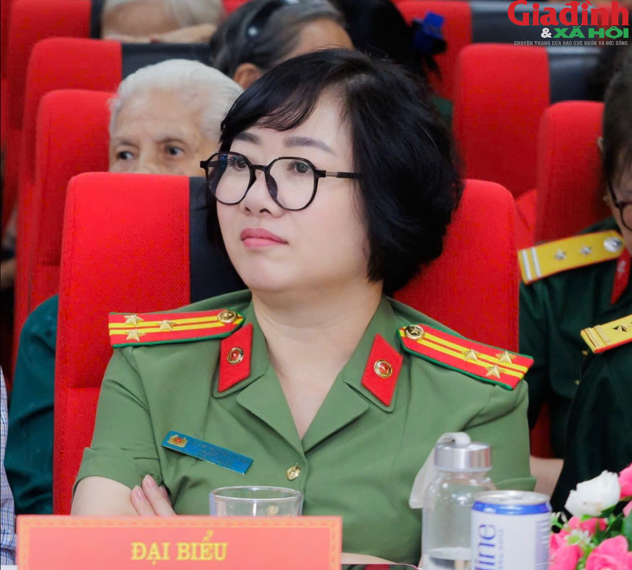 Giữ bình yên sau cánh cửa khép: Chuyện chưa kể về người lính đững giữa 'tâm bão' HIV/AIDS - Ảnh 9. Giữ bình yên sau cánh cửa khép: Chuyện chưa kể về người lính đững giữa 'tâm bão' HIV/AIDS - Ảnh 9.