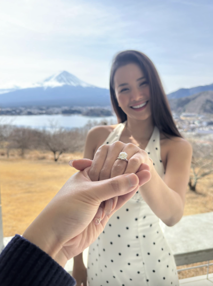 Á hậu Hương Ly chuẩn bị cho ngày cưới với chồng doanh nhân tại Hà Nội - Ảnh 5.