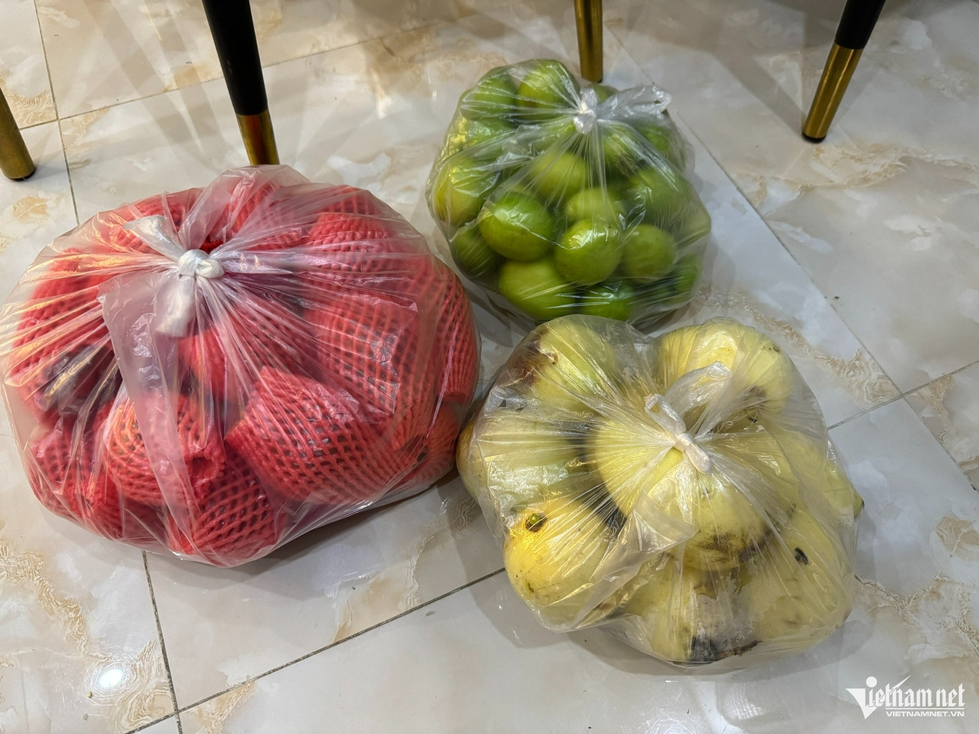 Bức xúc vì hàng xóm nhờ đón con cả tháng, đi chợ hộ không trả tiền còn chê - Ảnh 4.