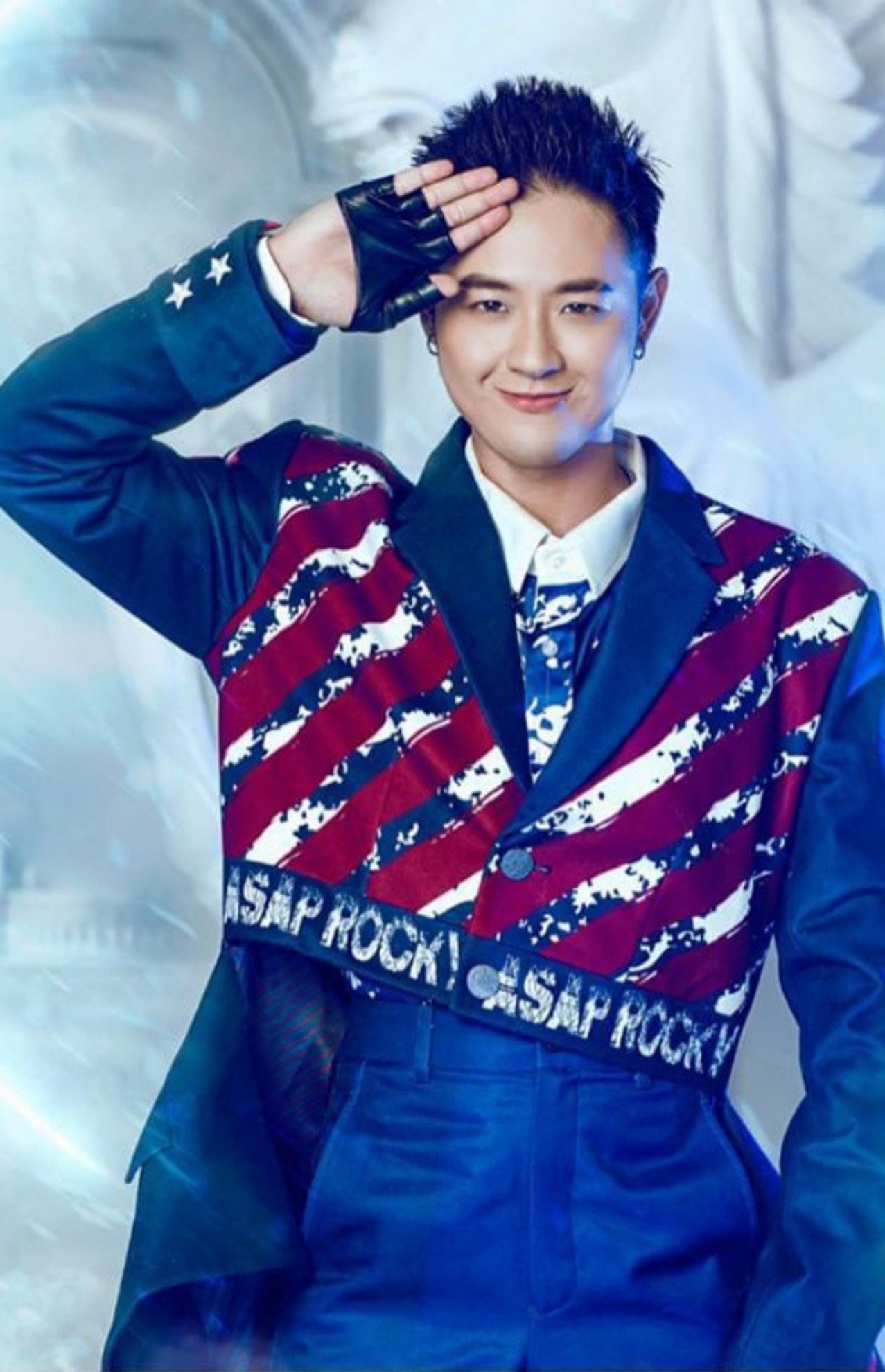 Sao Việt làm giáo viên: Người là ca sĩ hạng A, người bị nhầm là sinh viên - Ảnh 1.