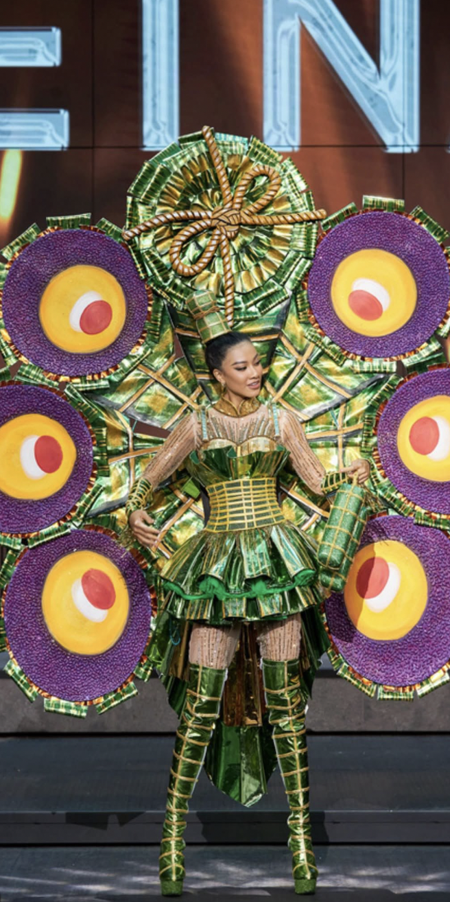 Hương Giang gây bất ngờ với trang phục dân tộc tại Miss Universe 2025 - Ảnh 14.