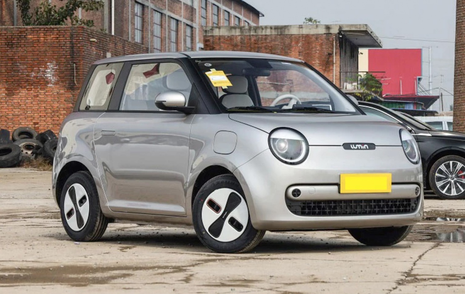 Xe ô tô giá 184 triệu đồng: Lumin Treasure Edition đầy hấp dẫn tại Trung Quốc - Ảnh 2. Xe ô tô giá 184 triệu đồng: Lumin Treasure Edition đầy hấp dẫn tại Trung Quốc - Ảnh 2.