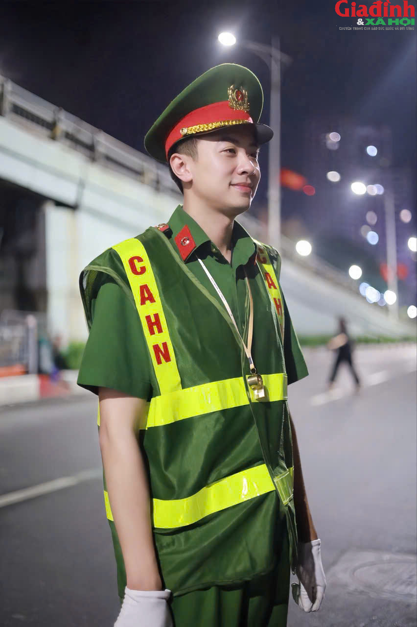 Nơi tuyến đầu thầm lặng - những ‘ánh đỏ’ giữ bình yên trong cuộc chiến vô hình (2) - Ảnh 31.