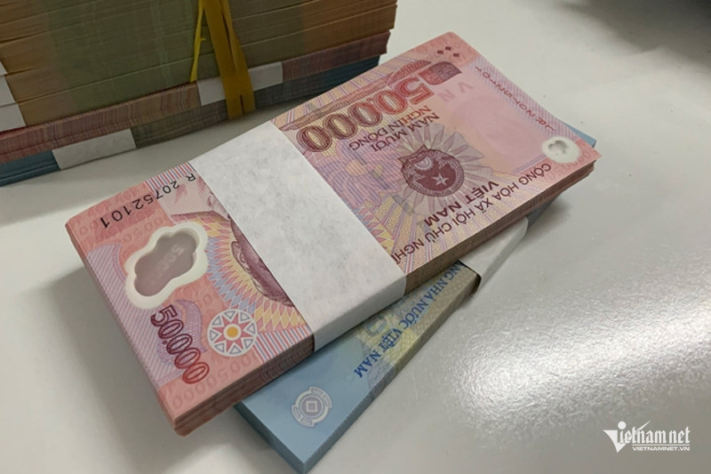 Vì 23 triệu tiền trợ cấp mai táng, 2 anh em khẩu chiến trong lễ 100 ngày mẹ - Ảnh 1.