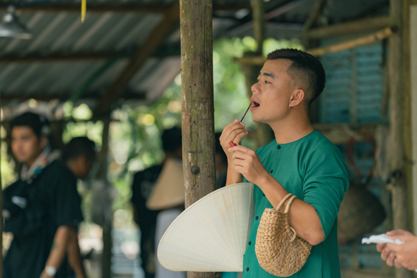 Thúy Liễu đóng phim cùng NSND Hồng Vân là ai? - Ảnh 2.