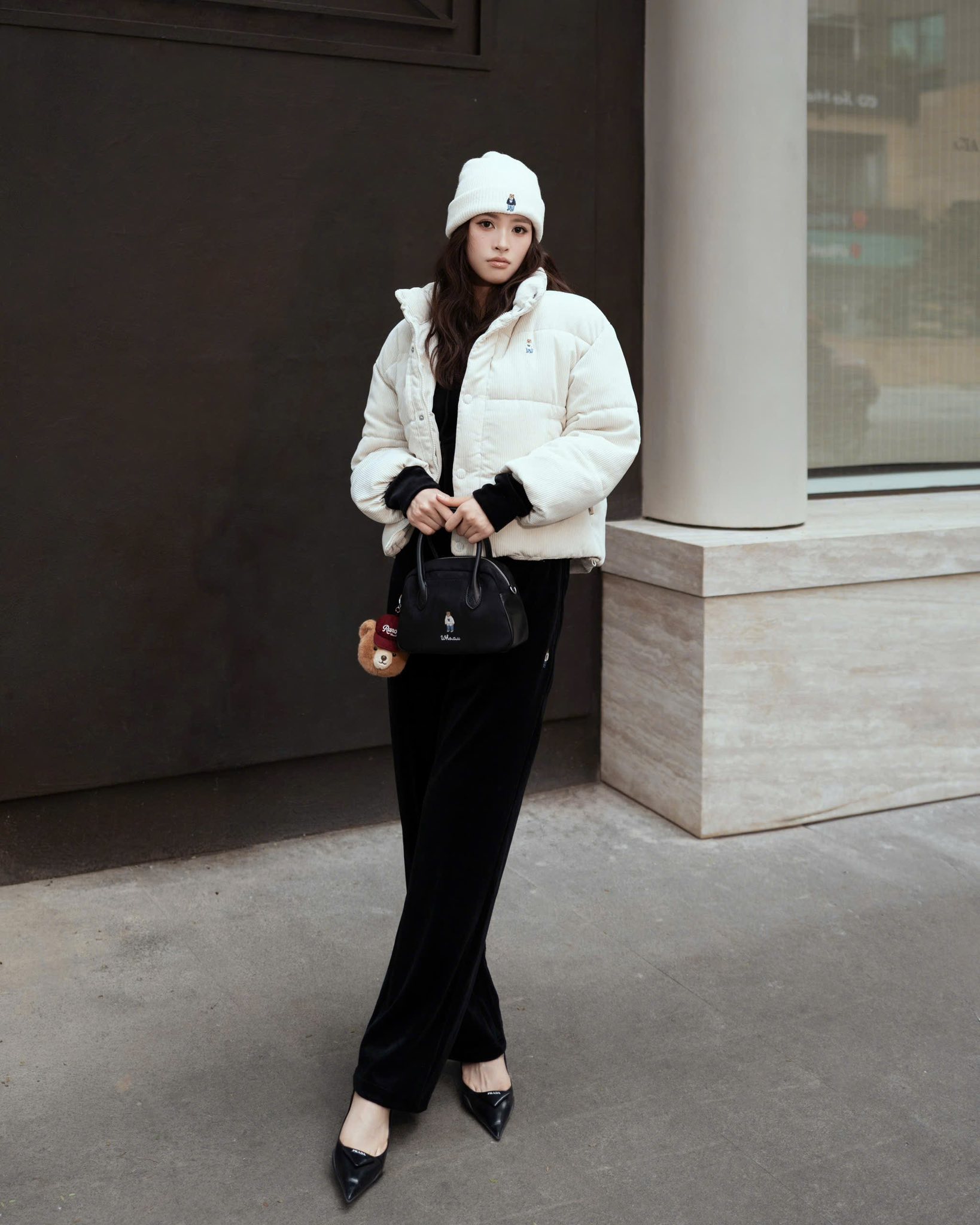 Trần Tiểu Vy hóa ' cô bé mùa đông ' gây sốt trong làng thời trang việt nam - Ảnh 2.