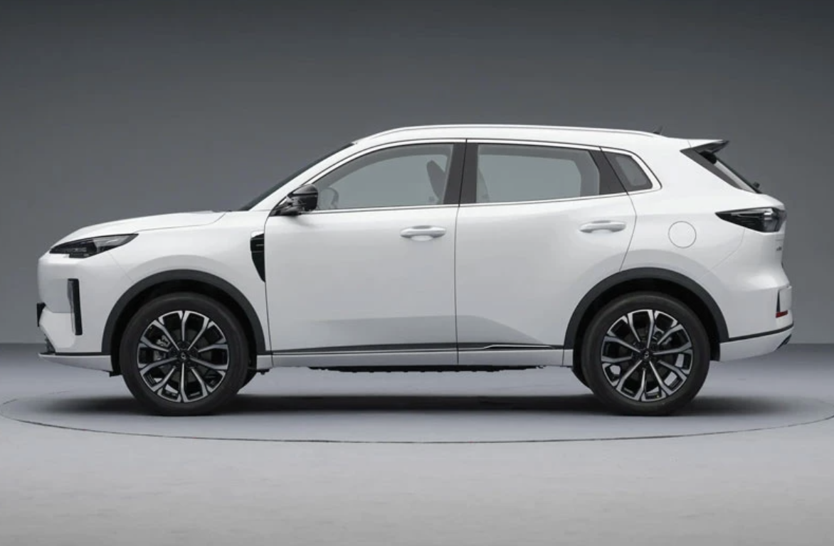 SUV hạng C giá 296 triệu đồng gây sốt thị trường , cạnh tranh Mazda CX - 5 - Ảnh 4.