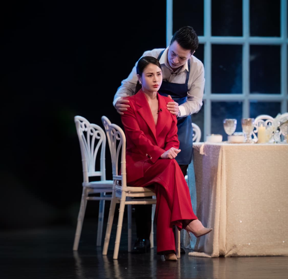 Diễn viên Lý Chí Huy gây sốt với vai Đồng Văn Tiền trong Gió ngang khoảng trời xanh - Ảnh 2.