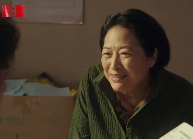 Sau 50 tuổi bỗng đau khắp người: Đừng vội đổ cho &quot;tuổi già&quot;, bác sĩ chỉ ra 5 nguyên nhân đáng lo mà nhiều người bỏ qua - Ảnh 2.