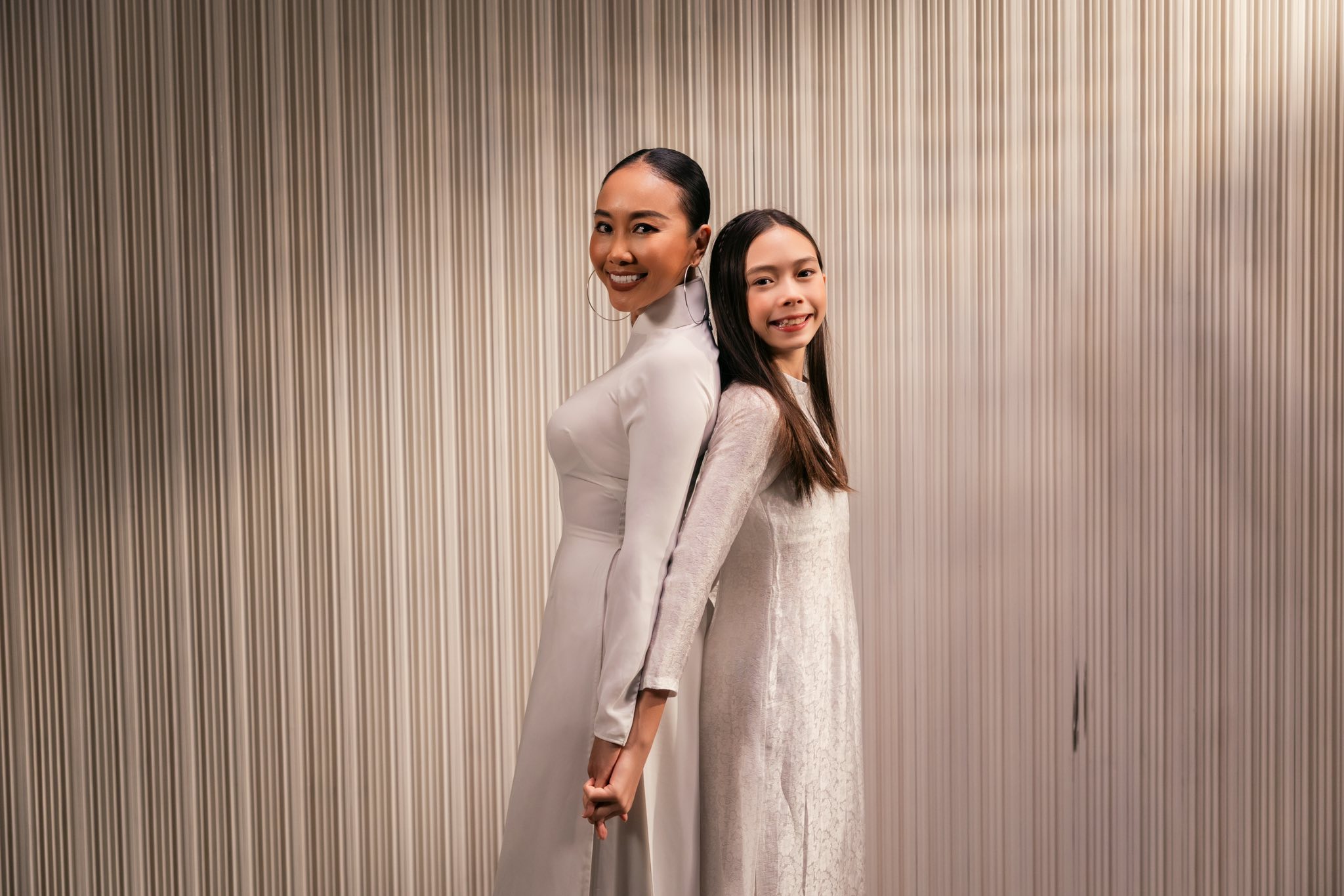 11 tuổi con gái Đoan Trang diện áo dài gây sốt - Ảnh 3. 11 tuổi con gái Đoan Trang diện áo dài gây sốt - Ảnh 3.