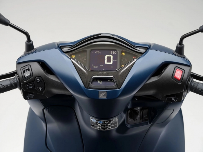 Trải nghiệm Honda SH 350i 2026 sang, xịn, đẳng cấp hơn hẳn SH 125i và SH 160i có giá bao nhiêu? - Ảnh 6.