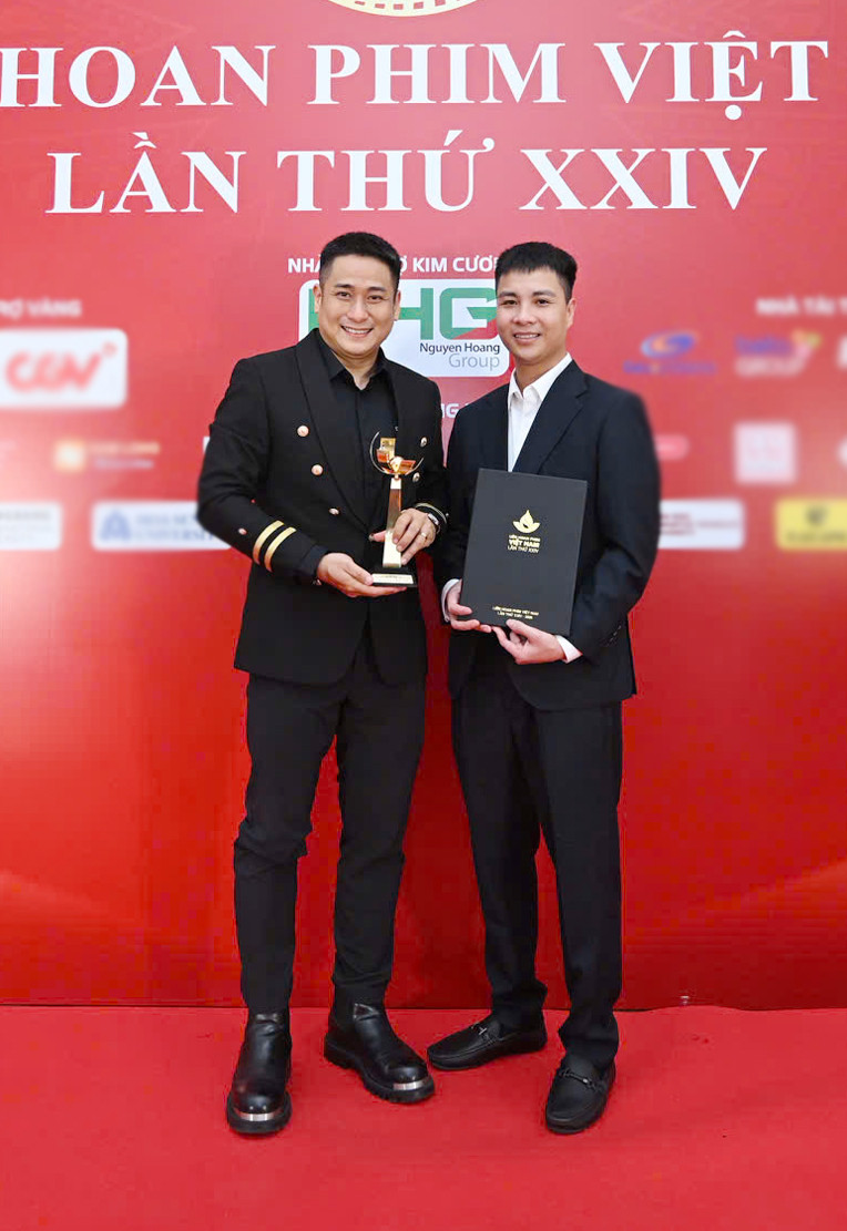 Niềm vui bất ngờ của diễn viên Minh Tiệp tại LHP Việt Nam 2025 - Ảnh 2.